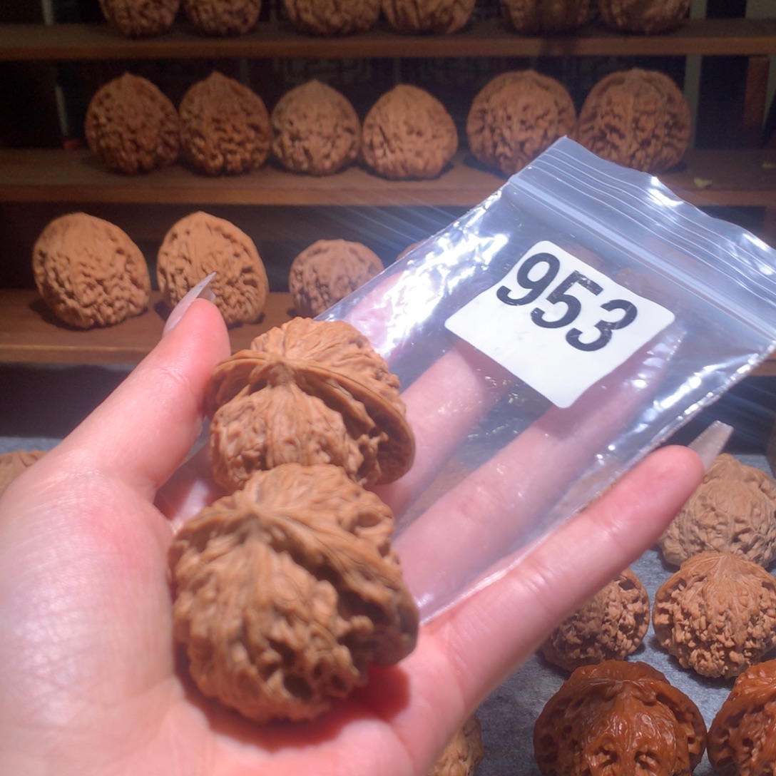 文玩核桃吊坠苹果园953号