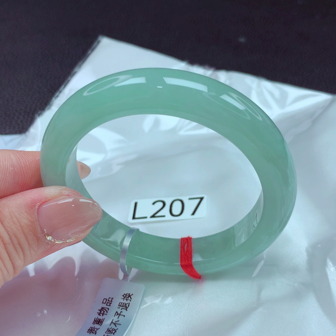 翡翠手镯未镶嵌手镯88