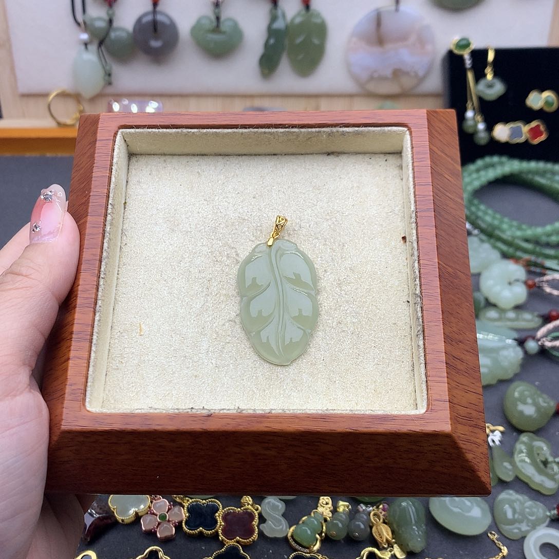 和田玉吊坠(不含链)银S925镶嵌