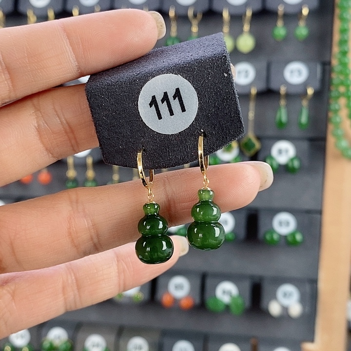 和田玉耳饰18K金镶嵌