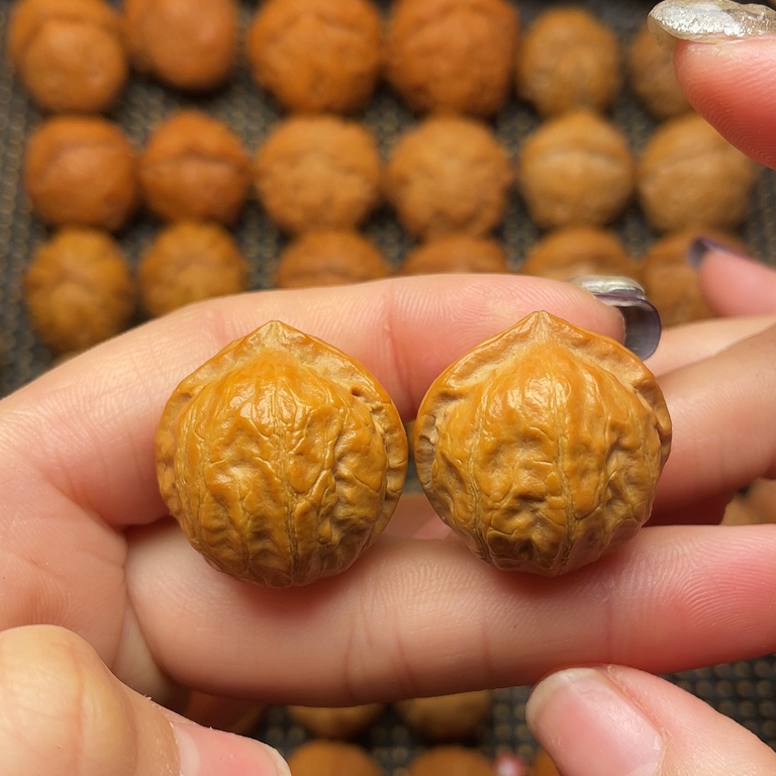 文玩核桃吊坠24尺全品小官帽8004