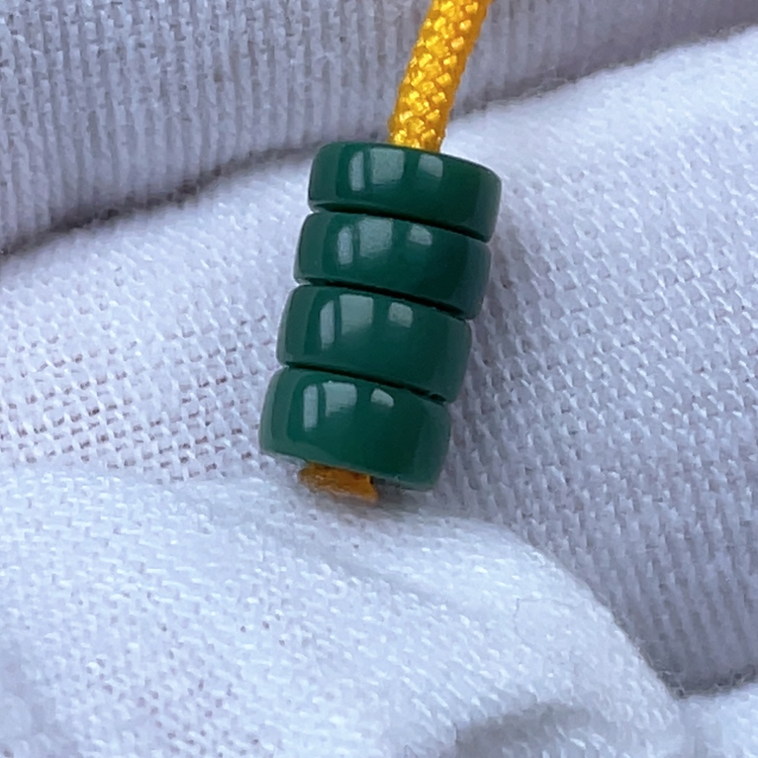 绿松石未镶嵌颈饰5.5mm