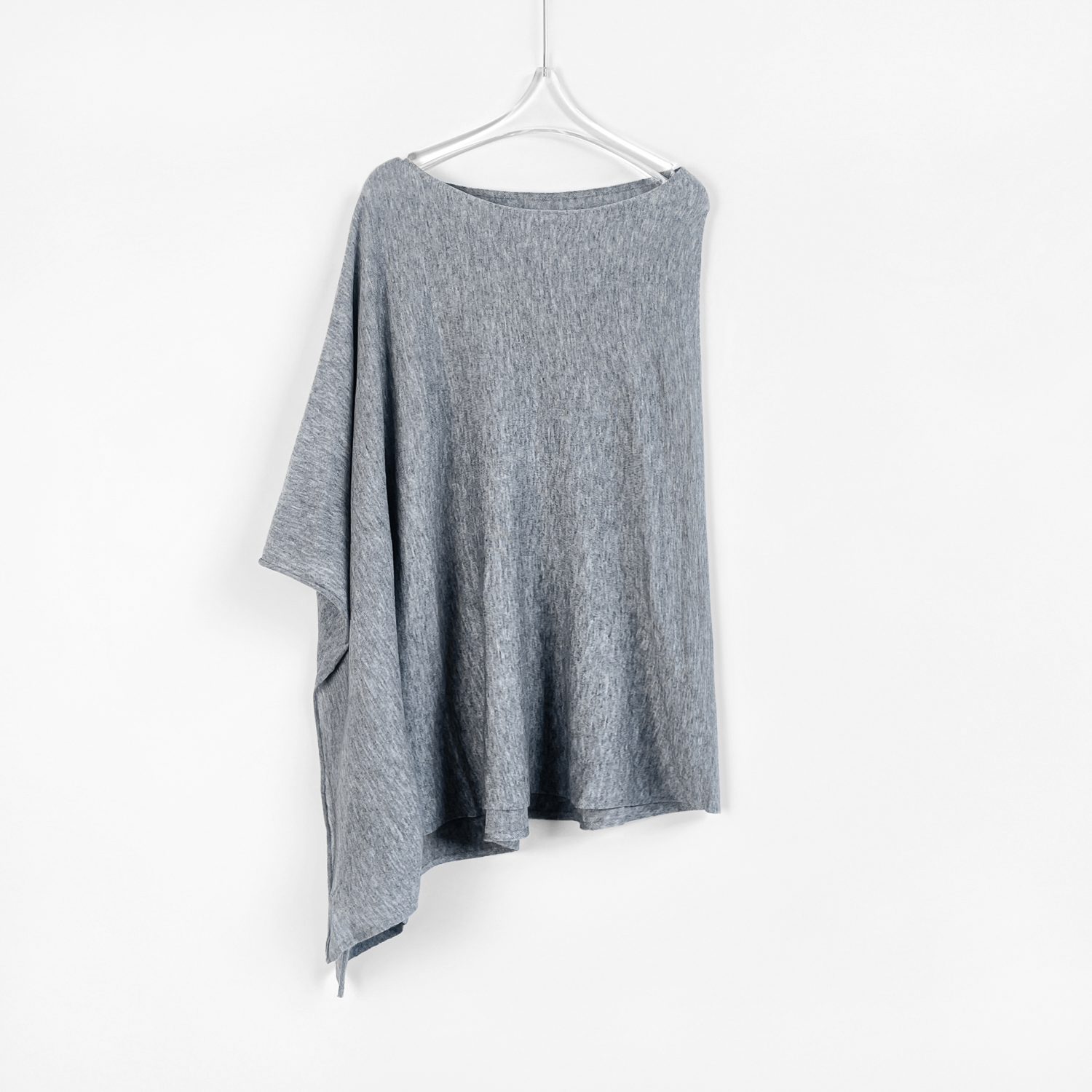 Q “气场大女主”春秋一片式不规则披肩 XP35910