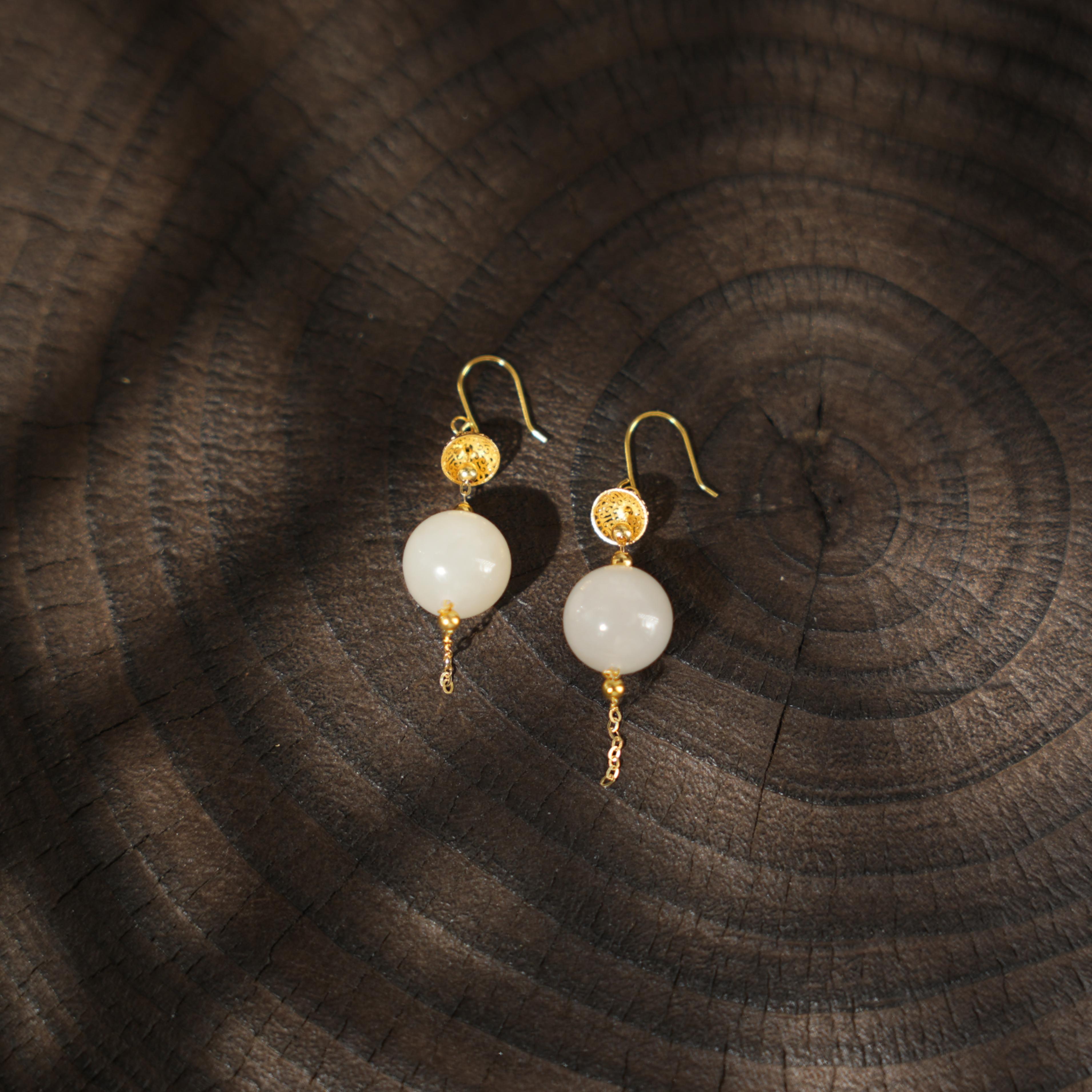 若凝-天然和田玉藕粉18K金耳饰