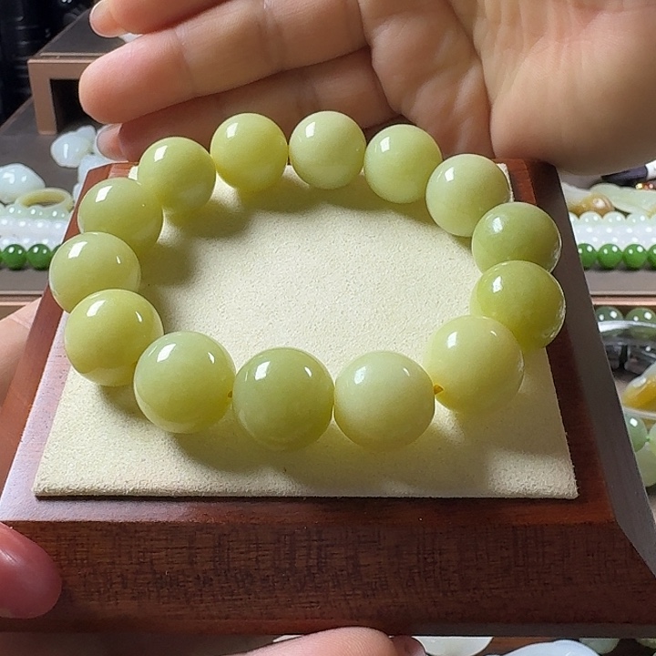 前***者和田玉（糖玉）未镶嵌手链