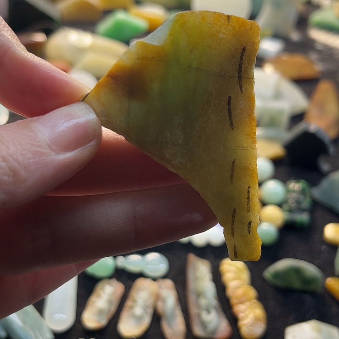 定制翡翠未镶嵌翡翠定制