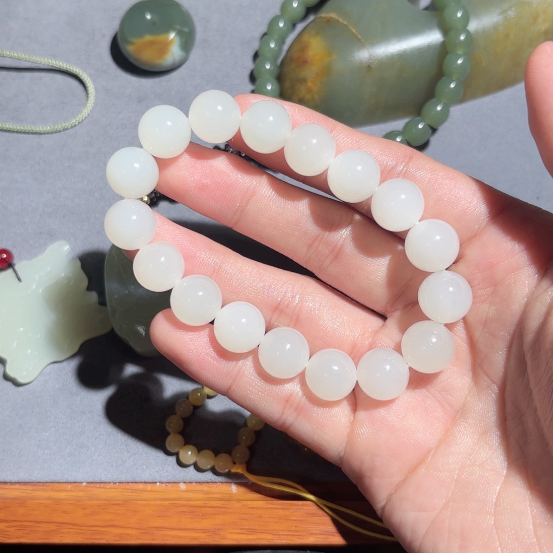 和田玉手链未镶嵌