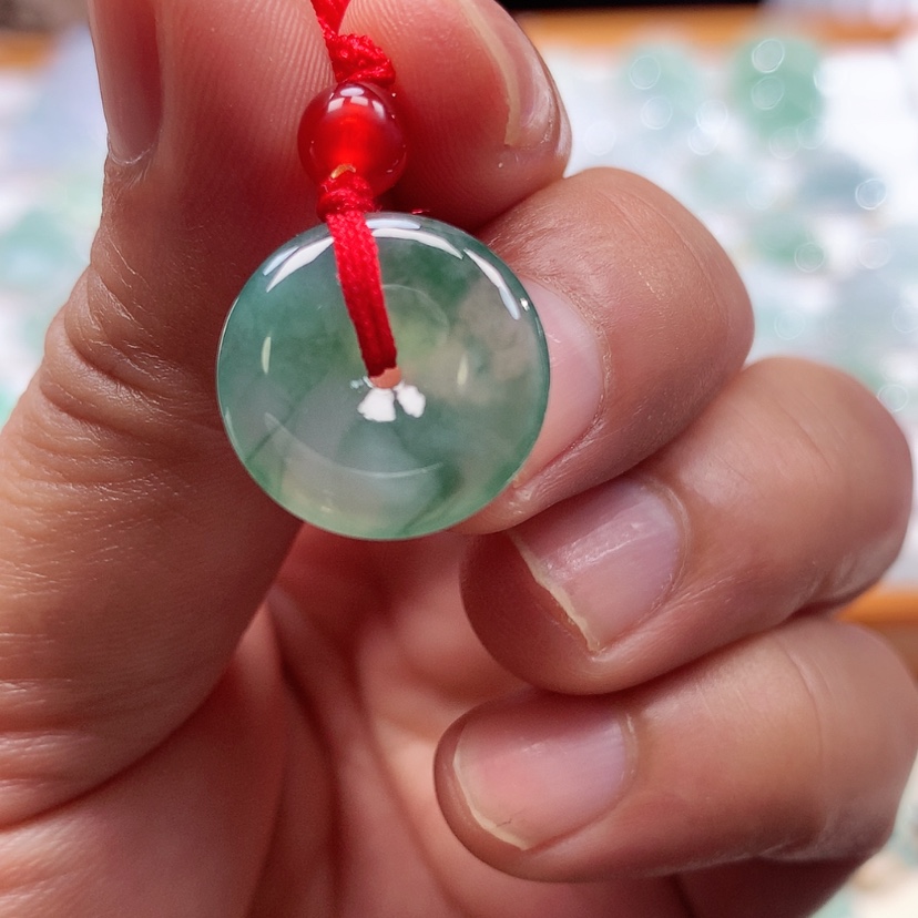 【闪购商品】翡翠未镶嵌吊坠(不含链)