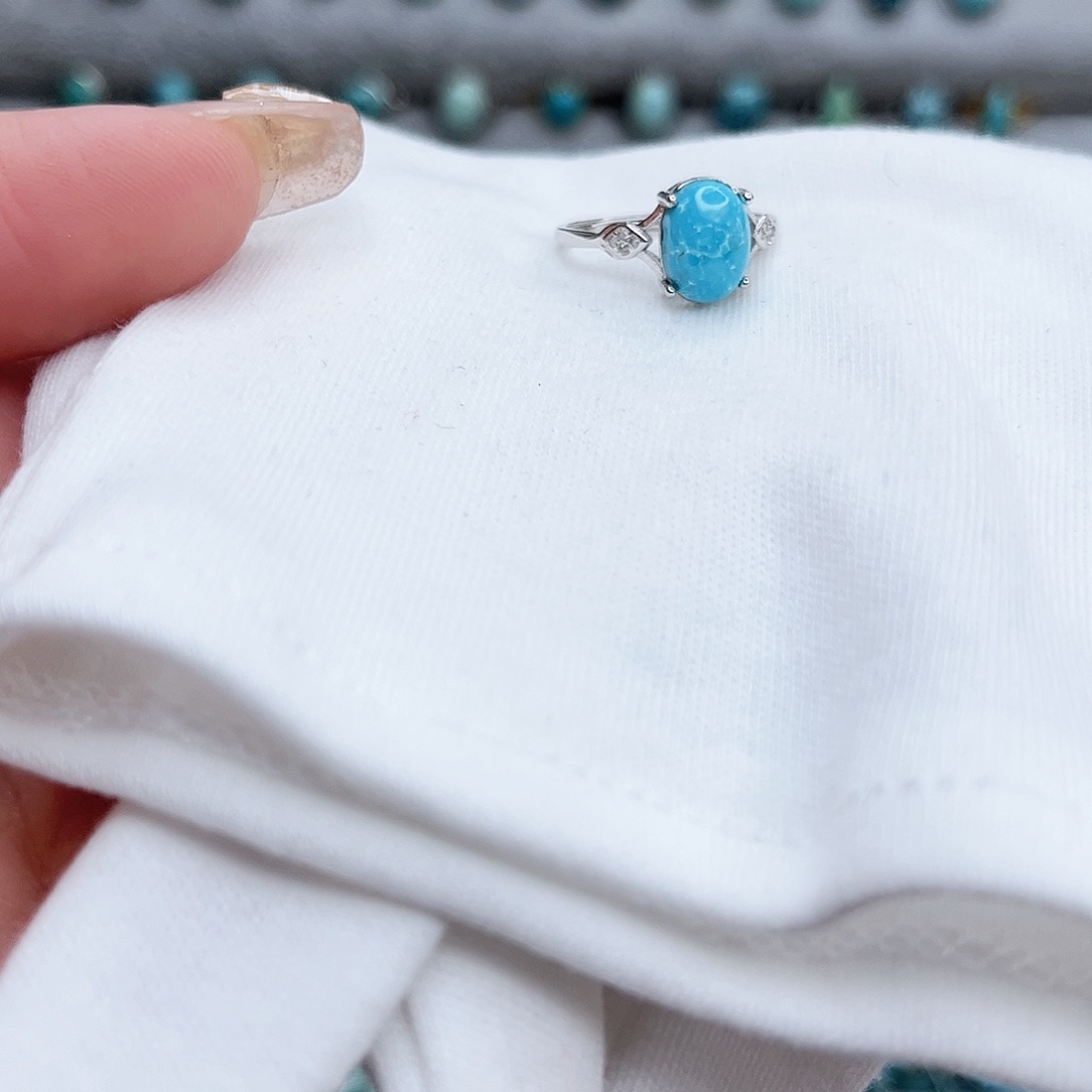 绿松石绿松石未镶嵌