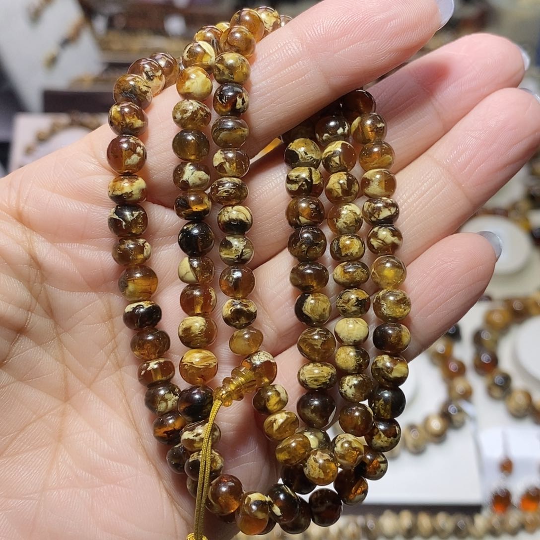 琥珀未镶嵌裸石溶洞6m