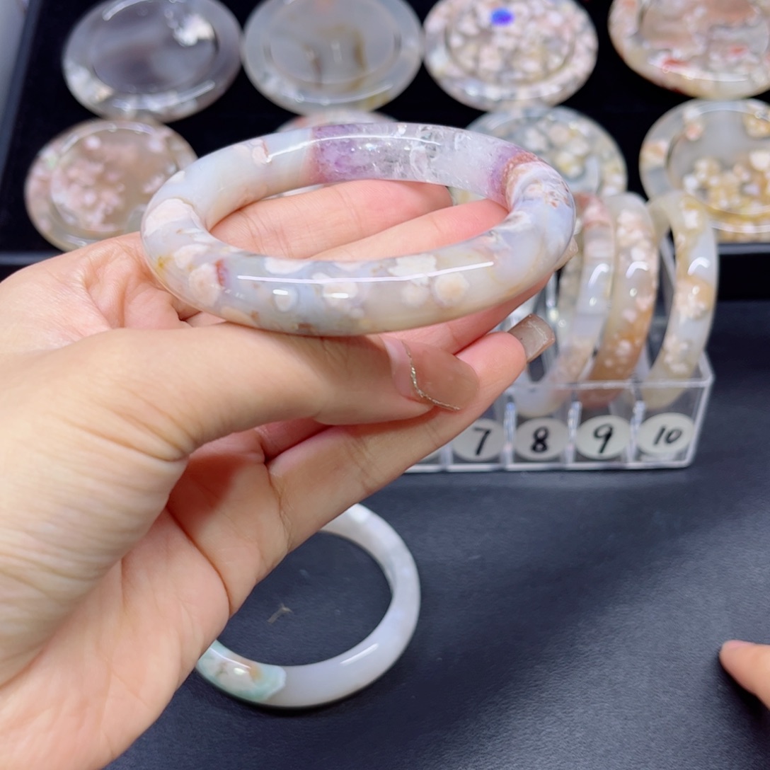 手镯玛瑙/玉髓未镶嵌55