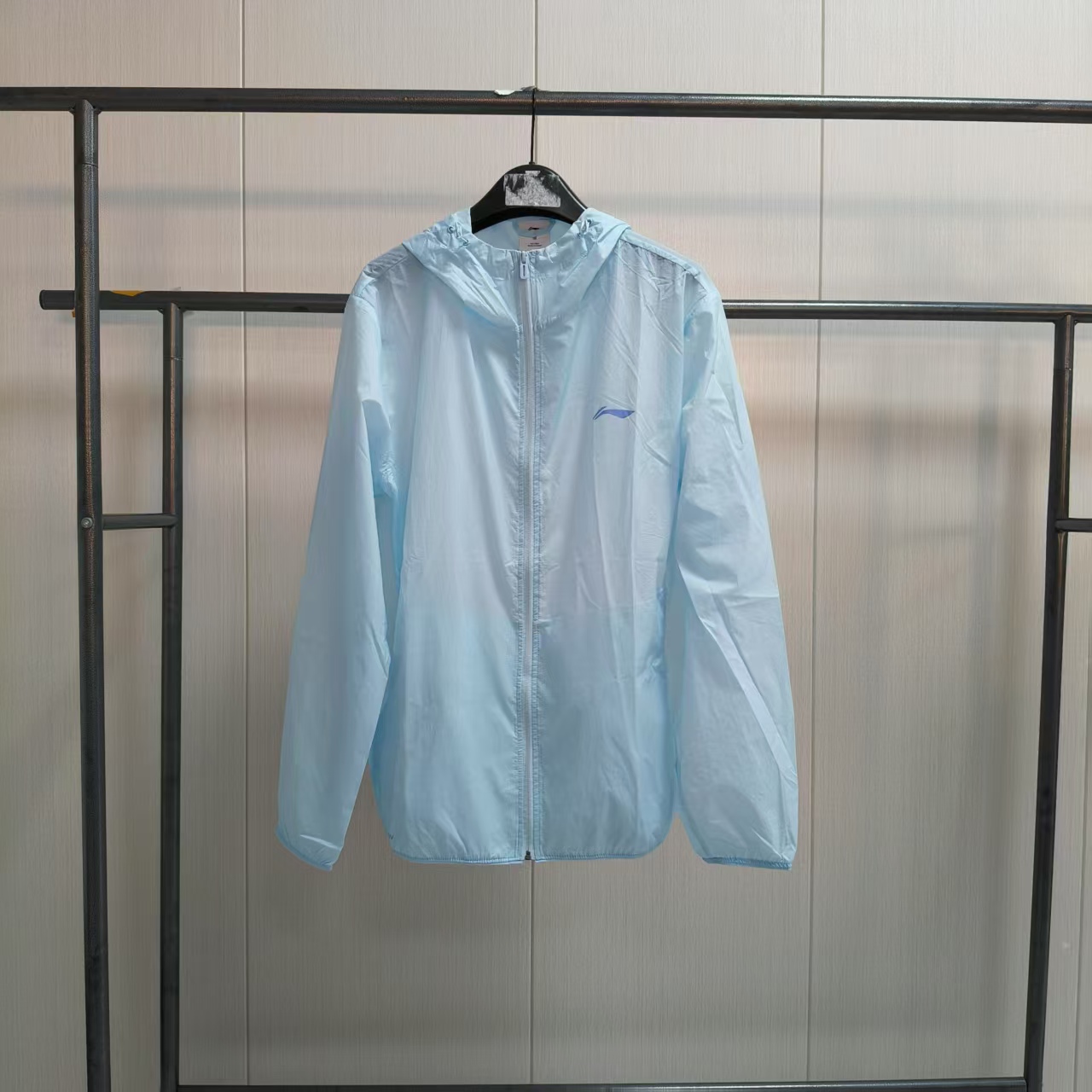 《B品以直播展示为准》李宁运动休闲风衣舒适防晒衣AFDV459