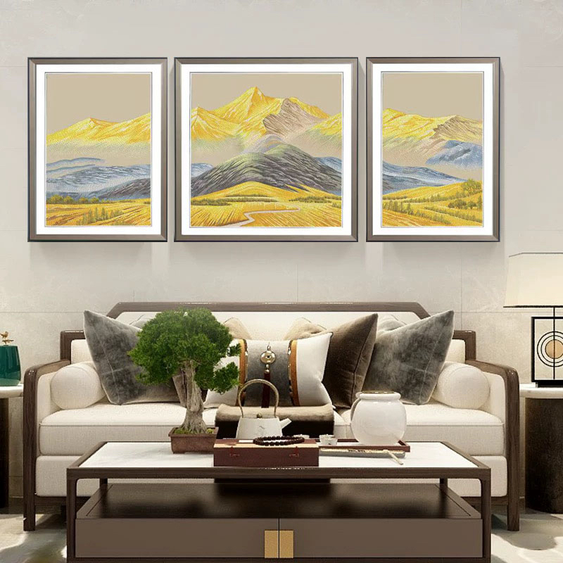 金山聚宝盆新中式客厅装饰画沙发背景墙轻奢山水三联刺绣挂画