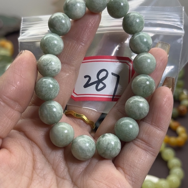 蛇纹石玉未镶嵌手链