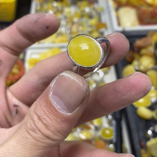 蜜蜡裸石银S925镶嵌戒指