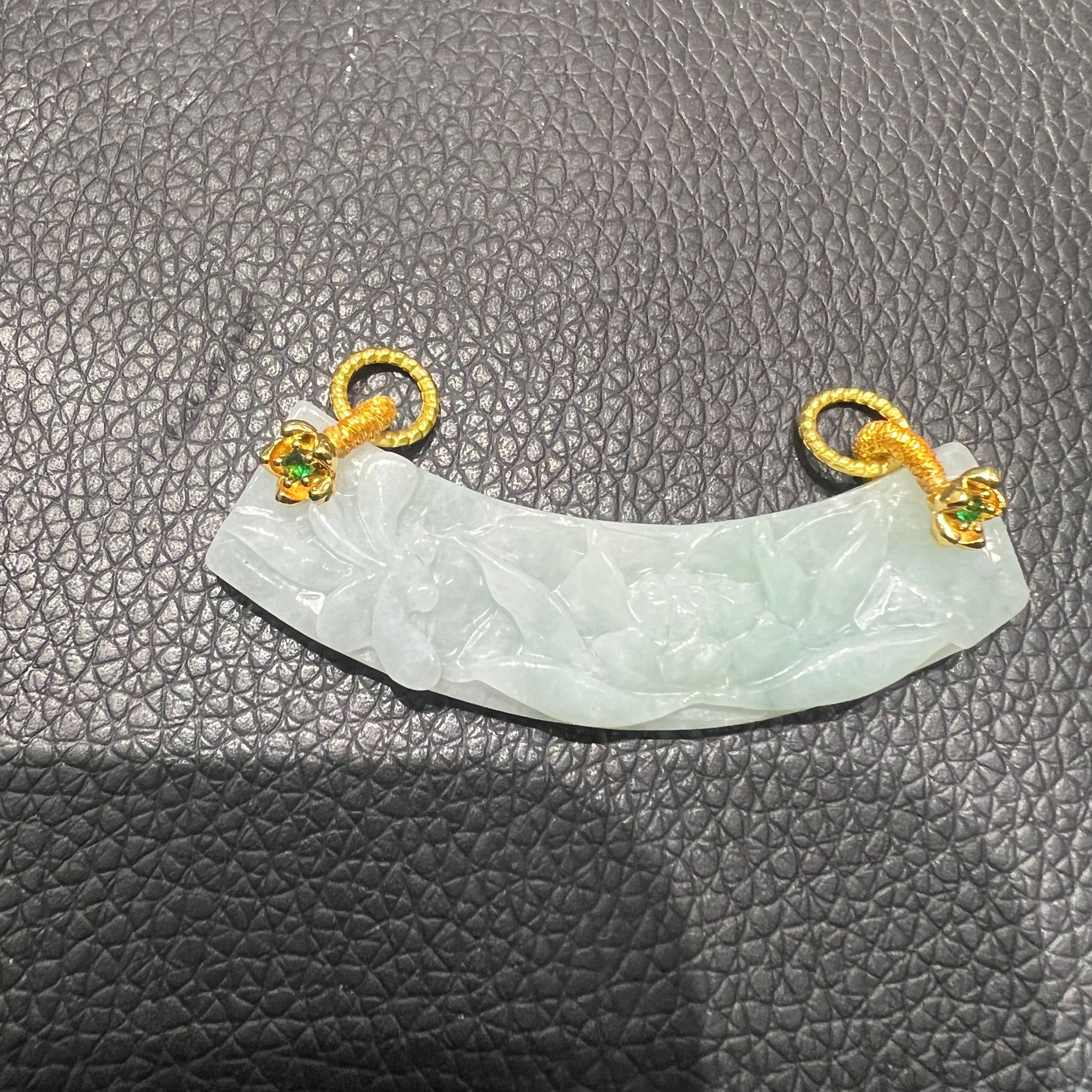 天然缅甸A货翡翠吊坠编号