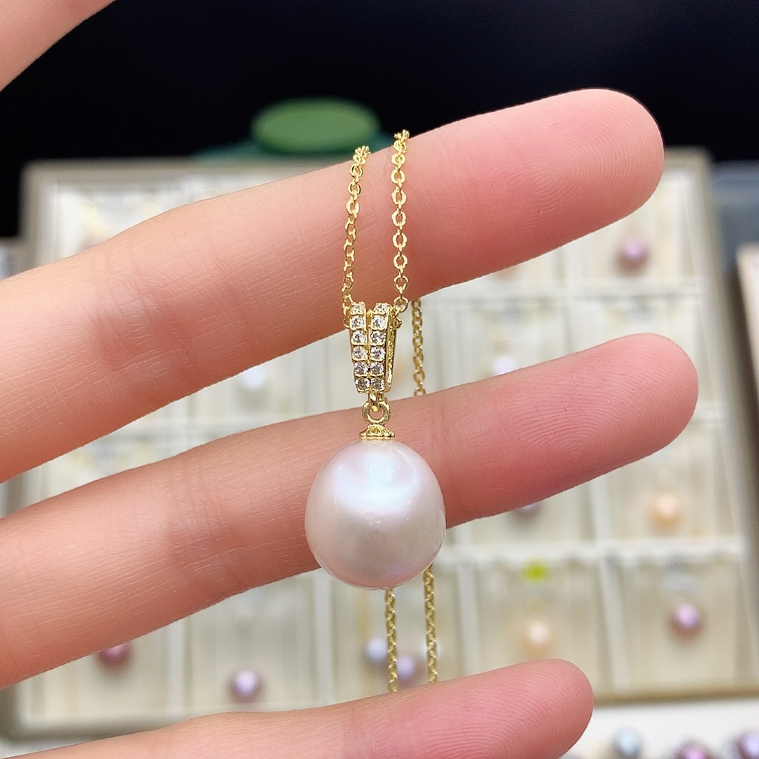 淡水珍珠颈饰合金