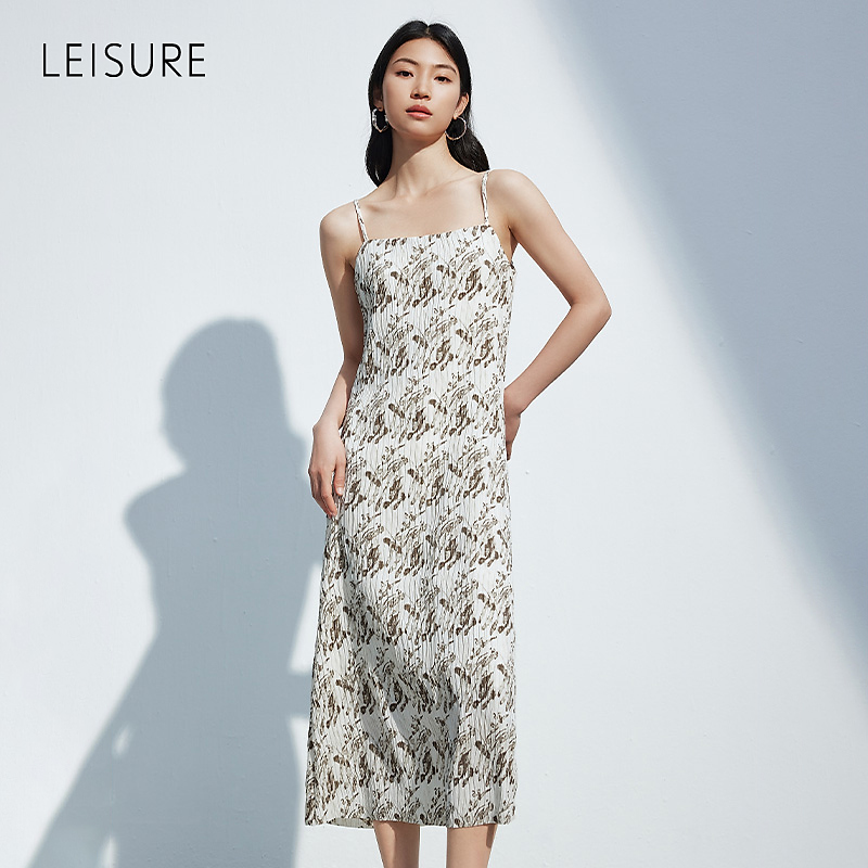 籽言专属LEISURE/三彩·丽雪一字领浪漫优雅气质吊带连衣裙1148