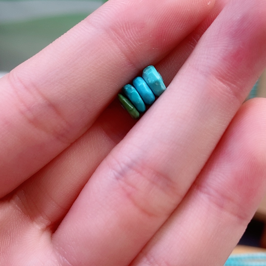 未镶嵌绿松石珠宝奇石