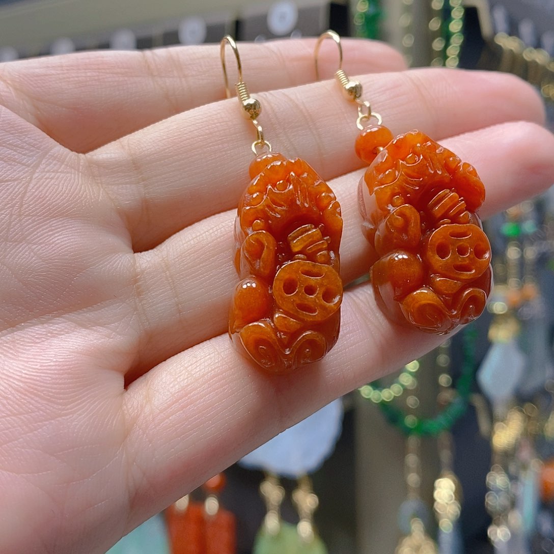 未镶嵌翡翠耳饰翡翠