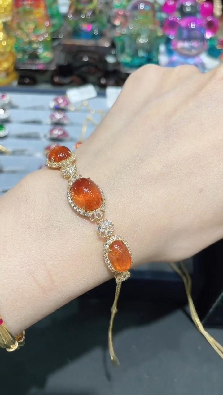 18K金镶嵌天然芬达石手链