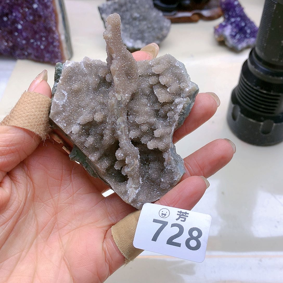 紫晶大型摆件（非配饰）未镶嵌