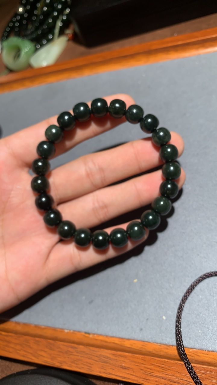 新疆和田玉精工单圈手串