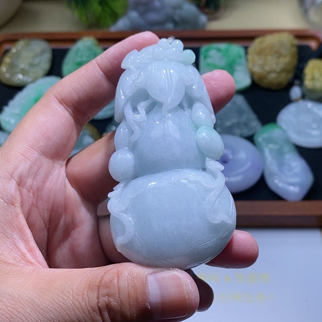 【闪购商品】翡翠颈饰未镶嵌葫芦