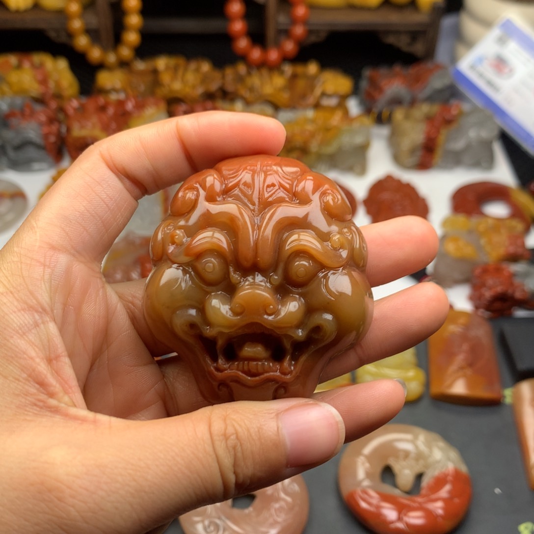 石英质玉（黄龙玉）挂件未镶嵌
