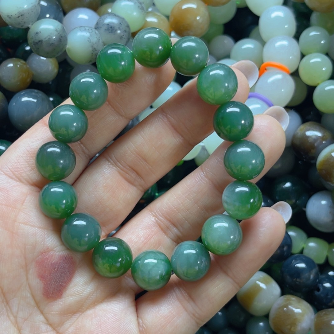 手链未镶嵌和田玉