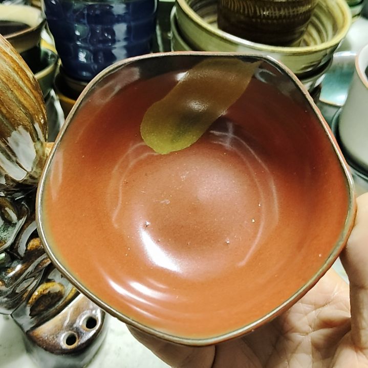 瓷片五厂，七厂各种摆件，瓷片、均有瑕疵。！