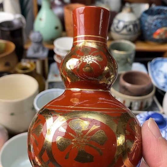    中古物品默认微瑕，谨慎参拍，满18包邮！