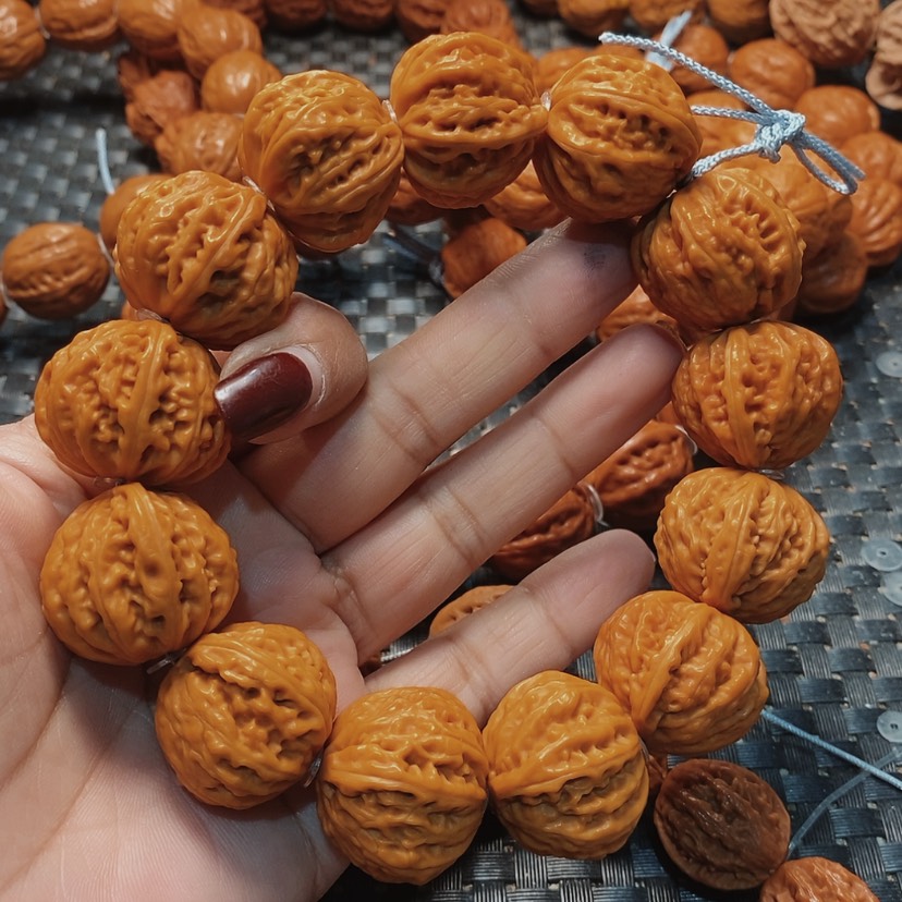 【闪购商品】文玩核桃吊坠磨盘