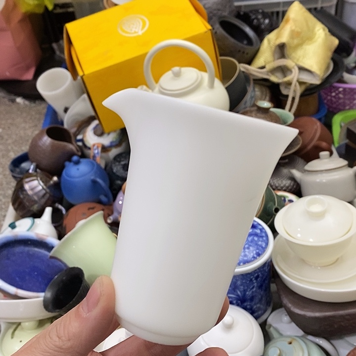 陶瓷艺术品及陶瓷制品