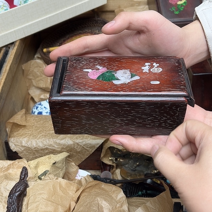 大叶紫檀（黑酸枝木类）