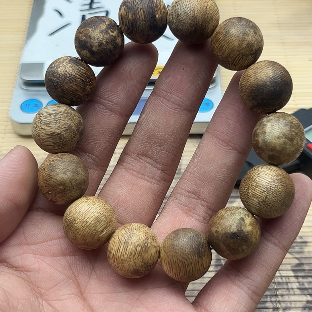 沉香沉香碎屑白奇楠