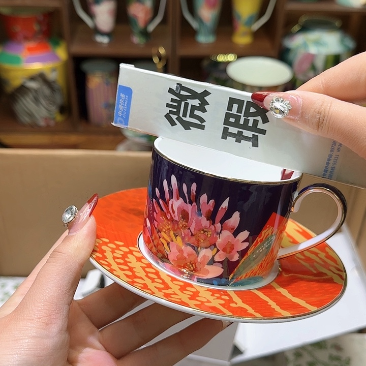 骨瓷实付满10包邮哈