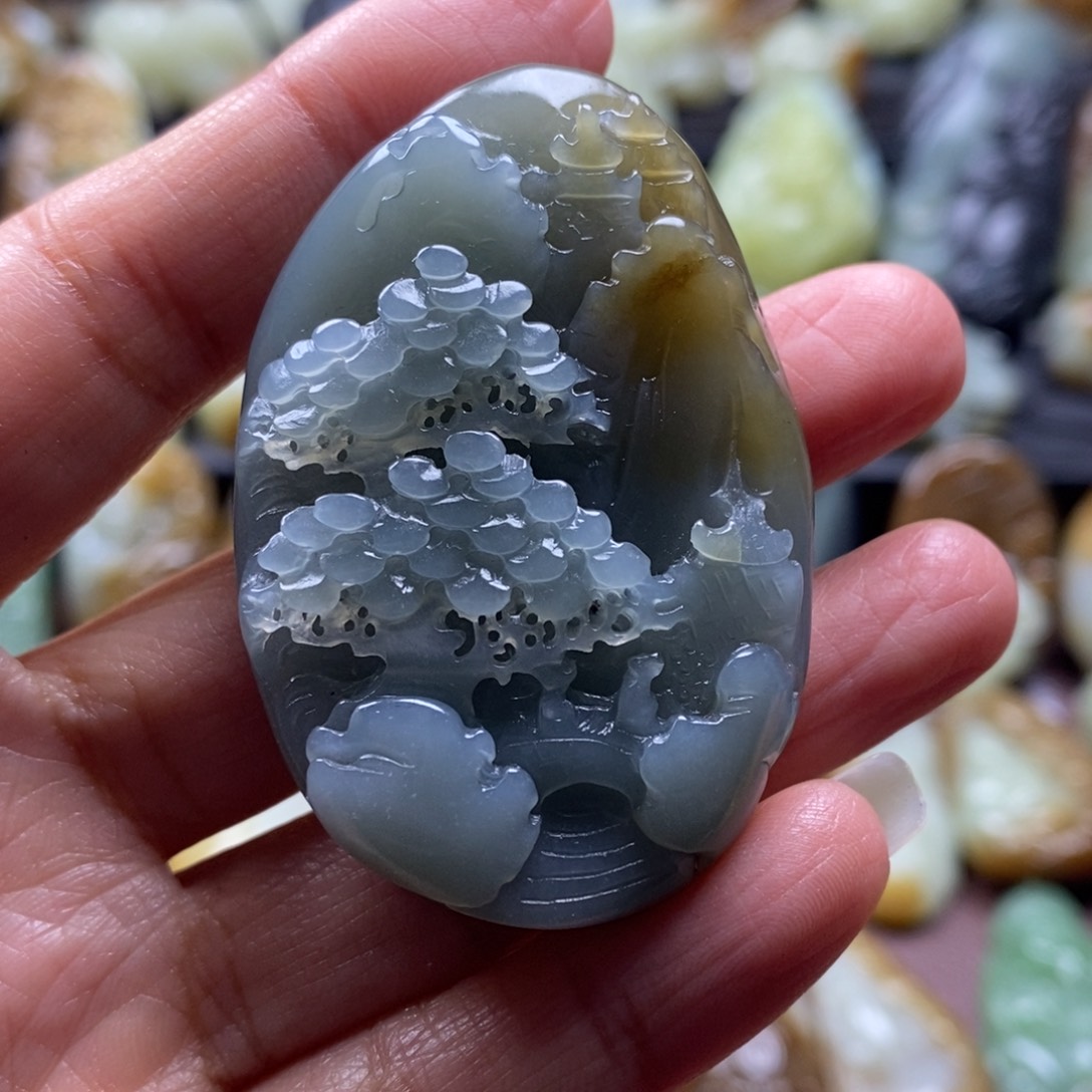 吊坠(不含链)未镶嵌和田玉（糖玉）