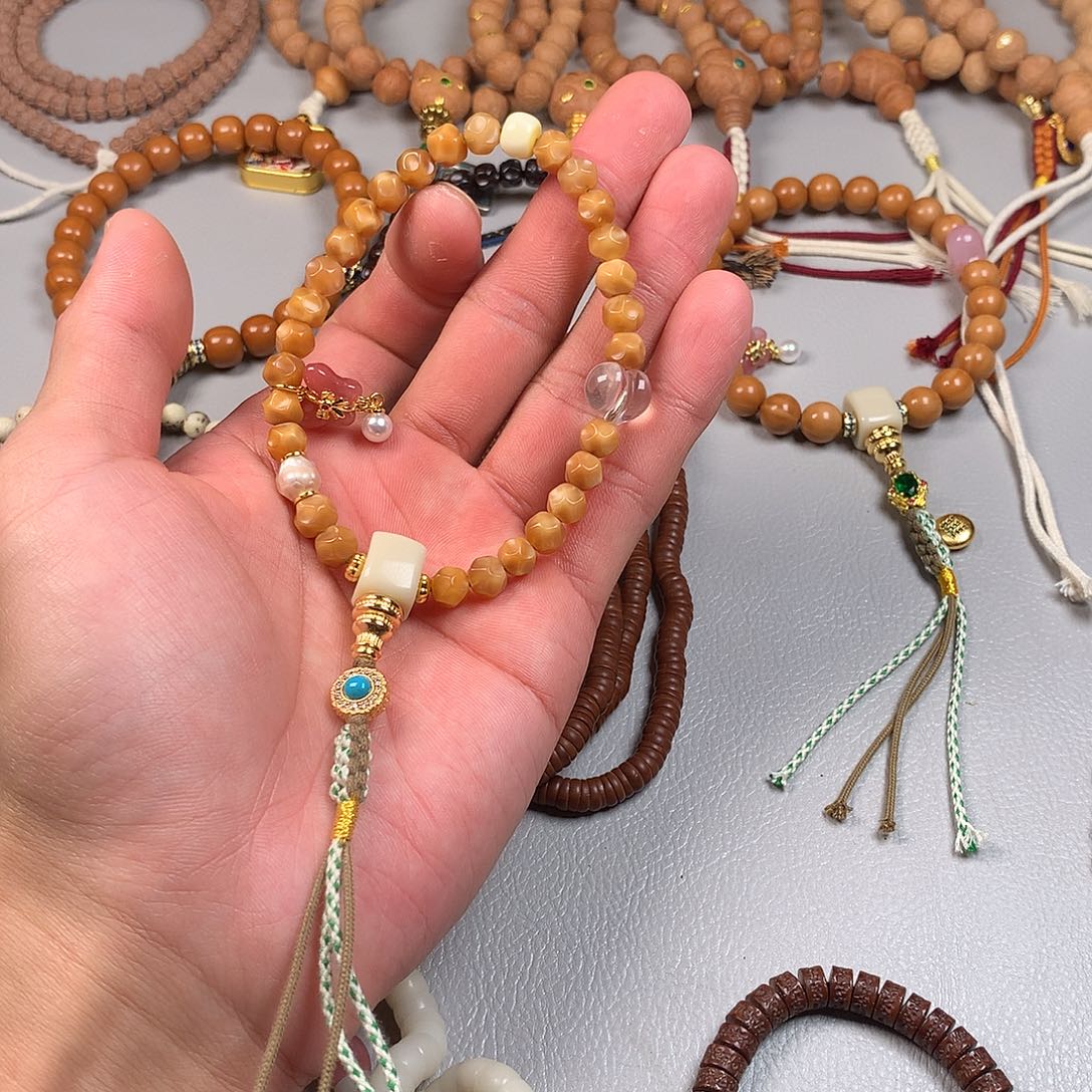 龙脊菩提吊坠。。。。。。。。。。。