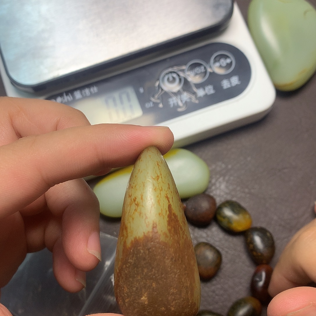 徐***良和田玉（糖玉）未镶嵌挂件