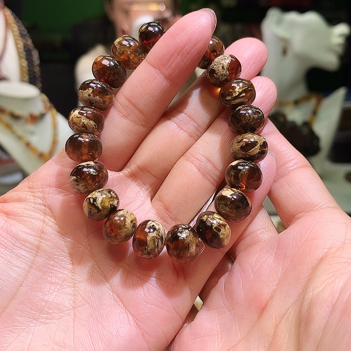 琥珀裸石未镶嵌番***腩