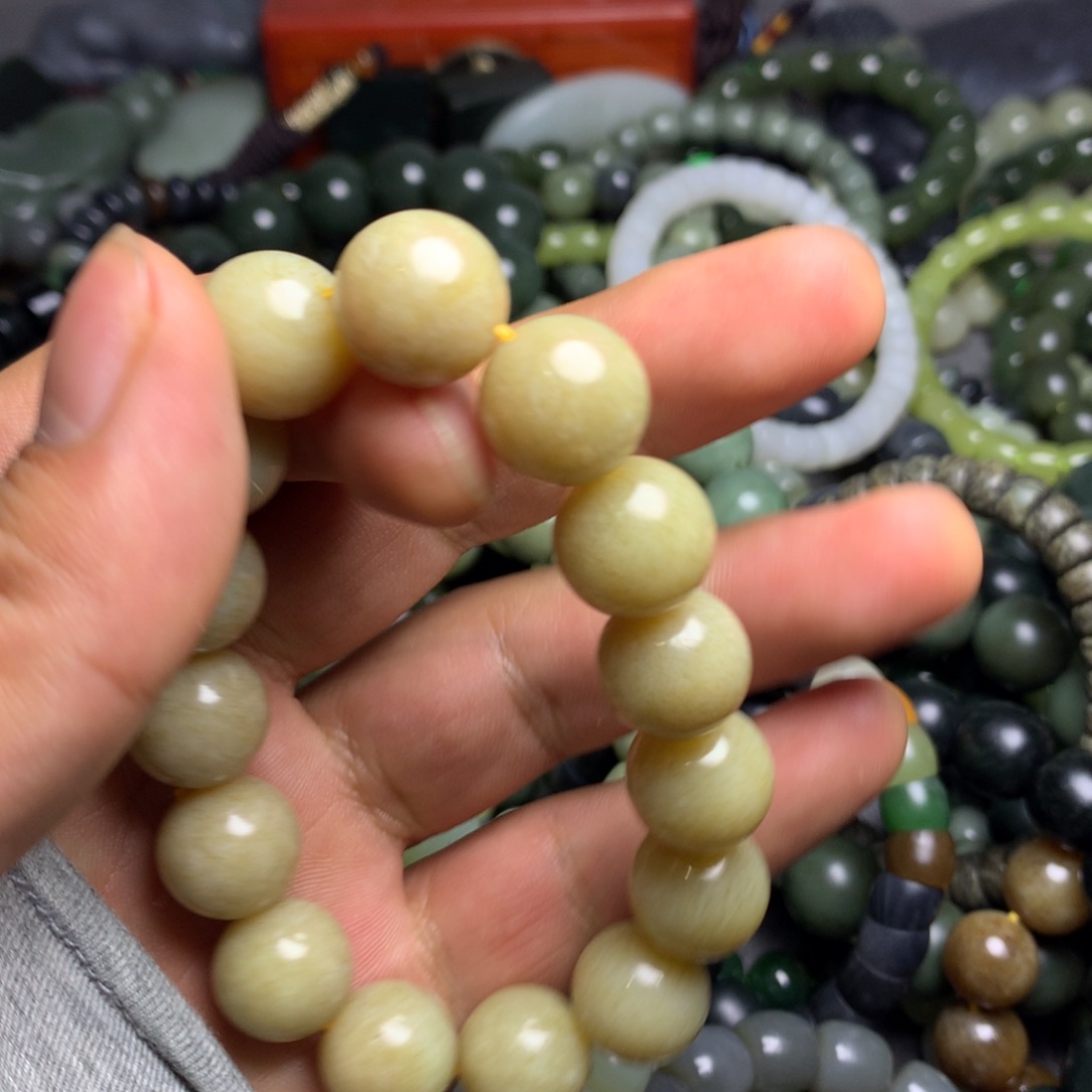 和田玉手链未镶嵌