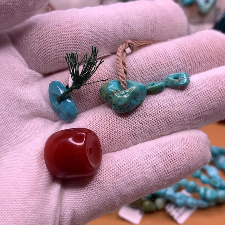 宛***忆玛瑙/玉髓原矿未镶嵌