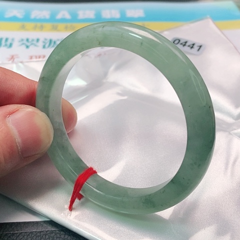 翡翠手镯未镶嵌0441号