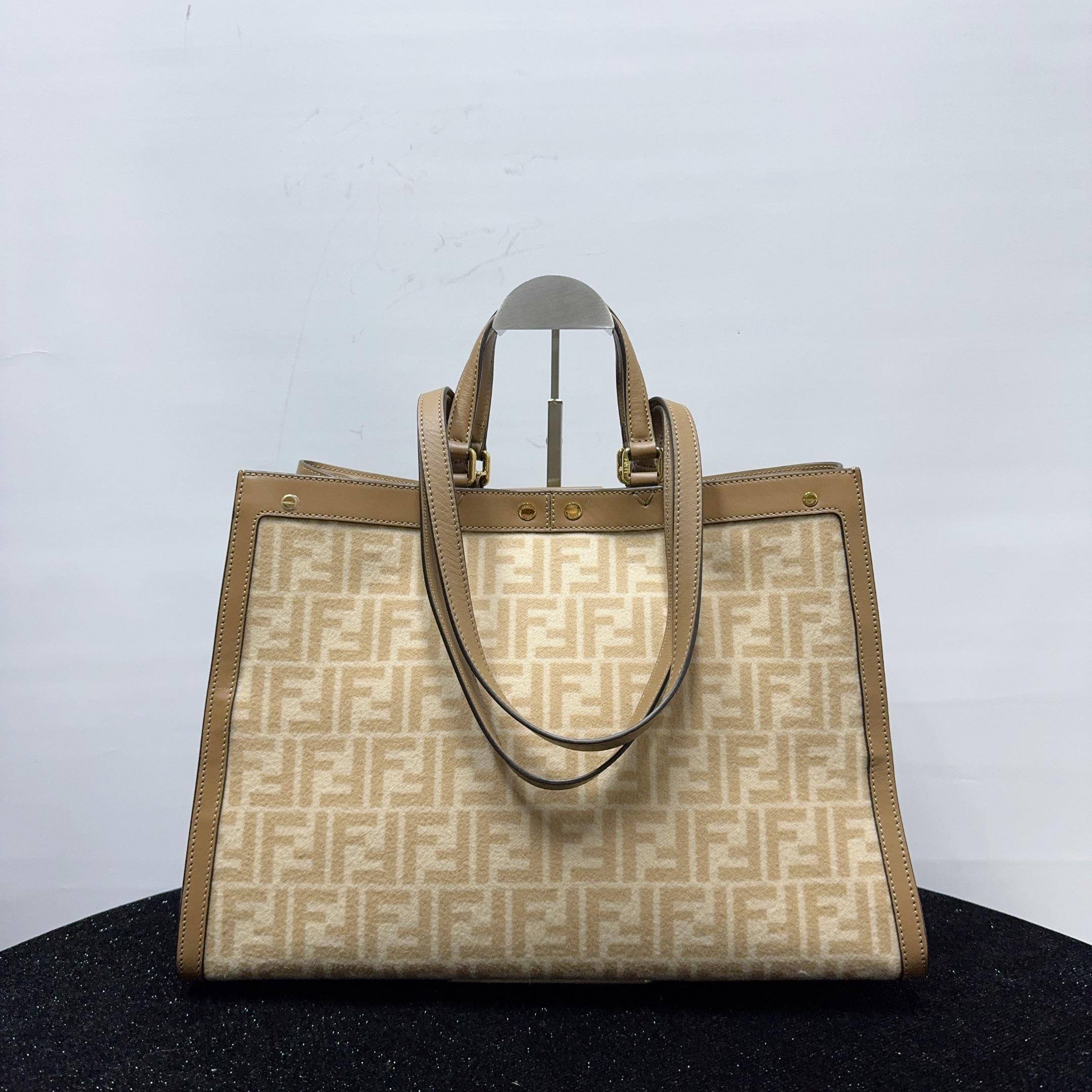 胖虎安安/芬迪/95新/公价0/箱包/两用包/31T2501240036