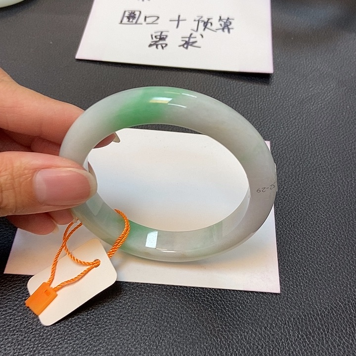 翡翠手镯未镶嵌55-56正圈