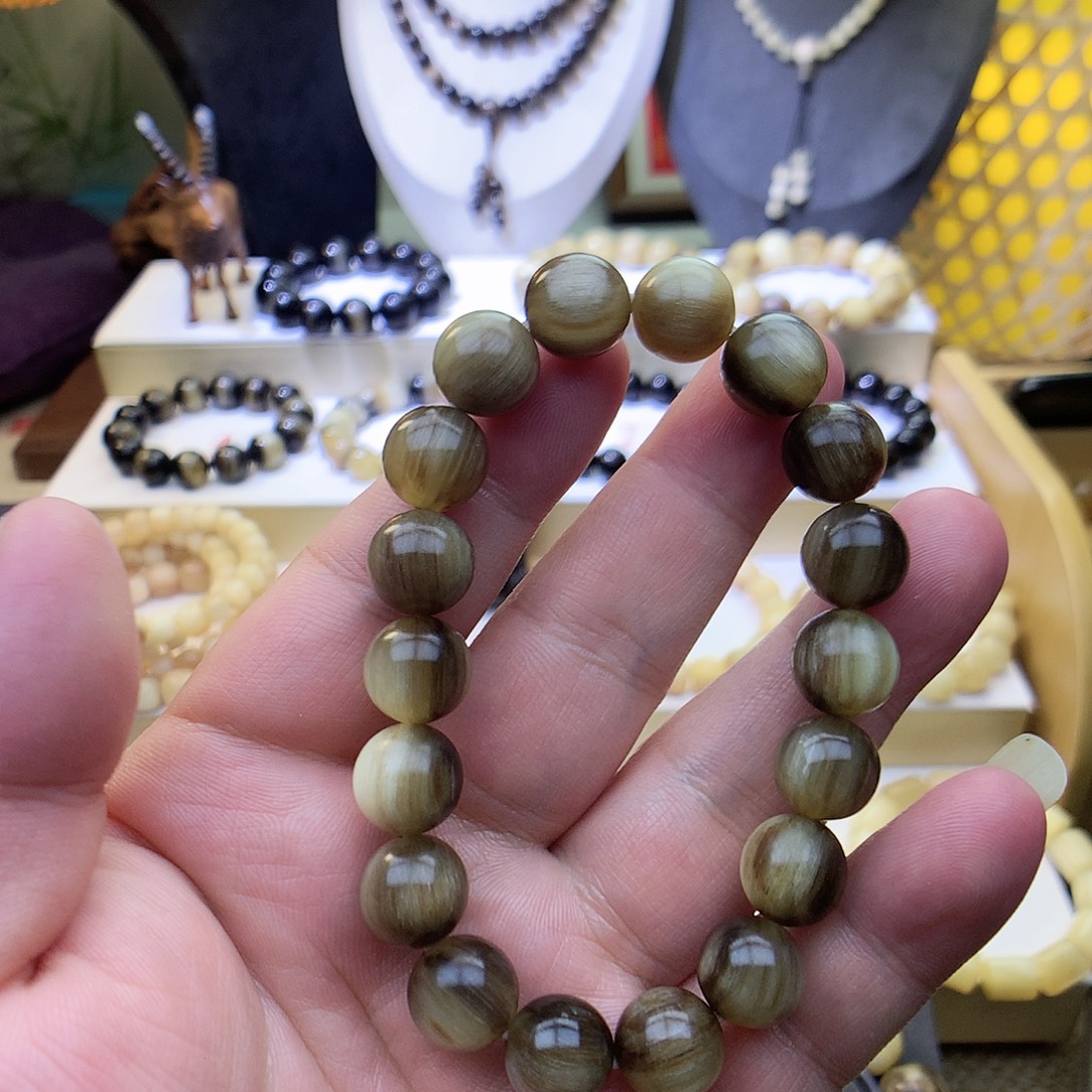 T***T无事牌库克羊角手串12圆珠美丽好看