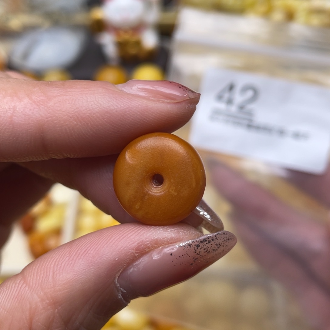 蜜蜡珠宝奇石未镶嵌小坑，15.6