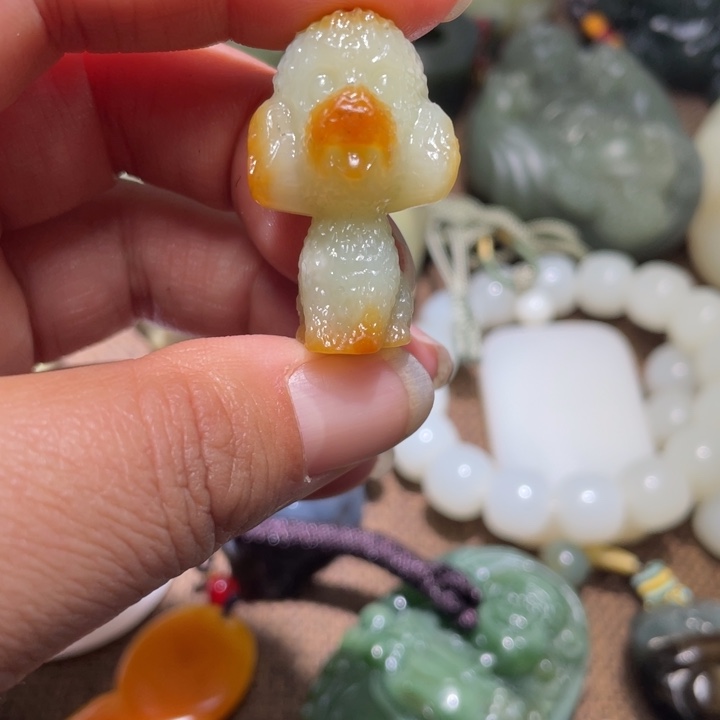 和田玉未镶嵌挂件