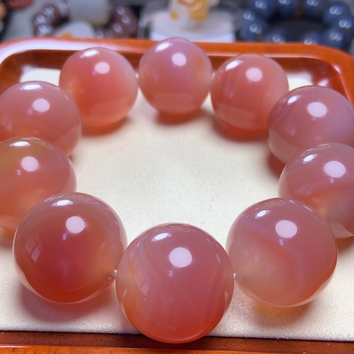玛瑙/玉髓手串未镶嵌脉*粉糖心玛瑙大珠串